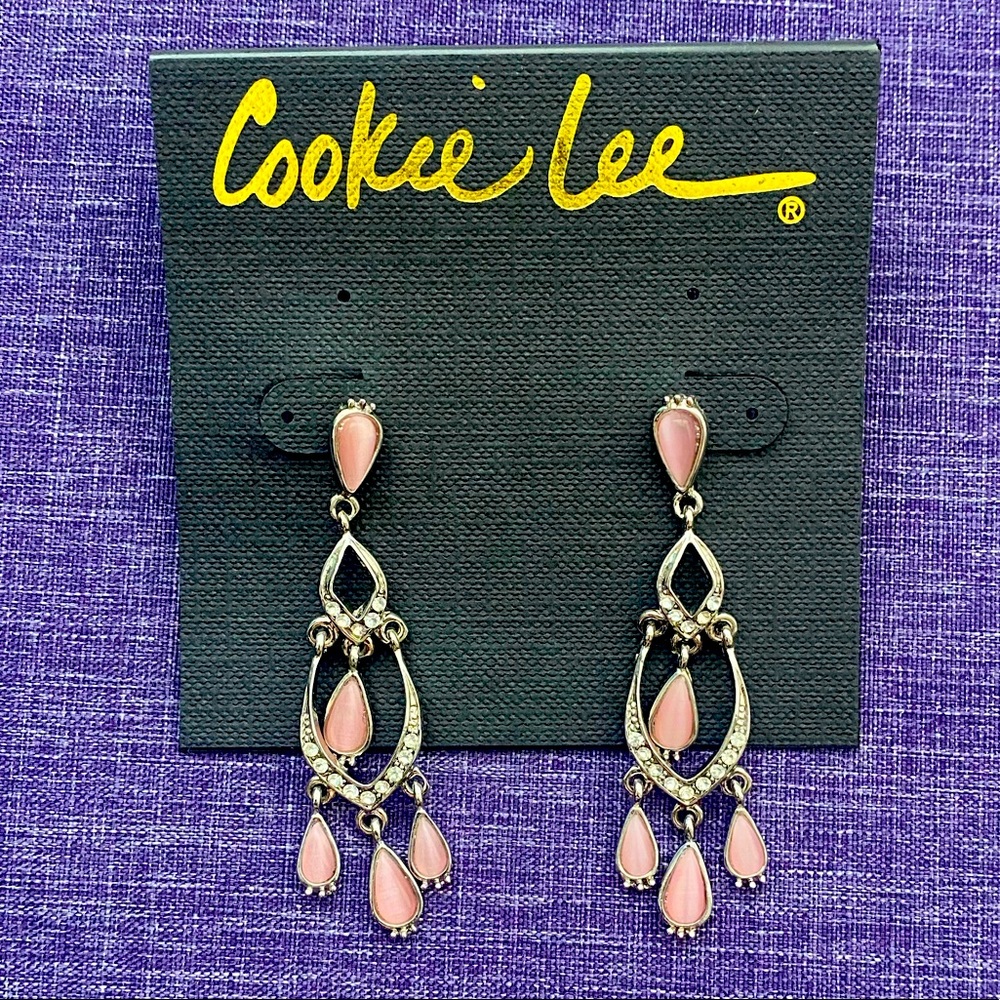 NEW Cookie Lee Pink Vintage Chandelier Earrings